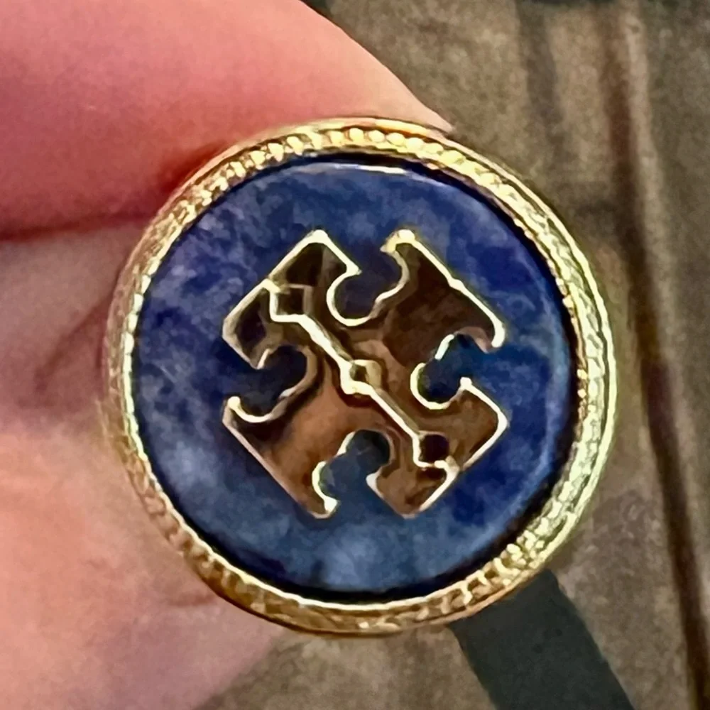 🆕 Tory Burch Authentic Gold And Blue Lapis Lazuli Round With Logo Ring Size 7